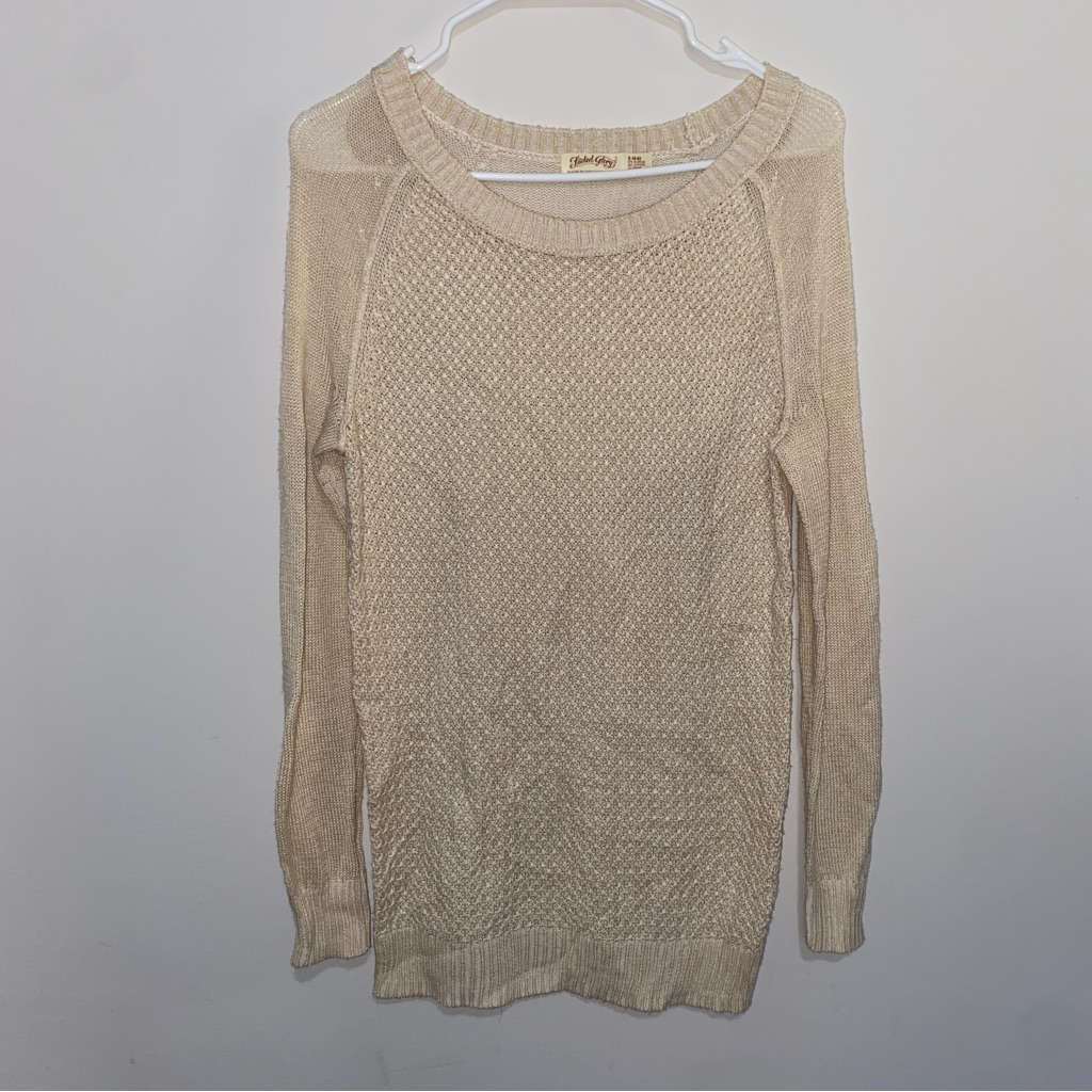 493 Elegant Beige Sweater